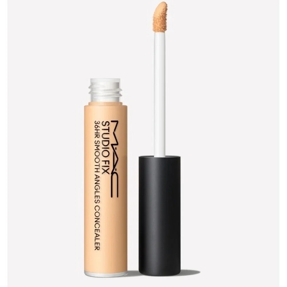 MAC NC15 Studio Fix 36HR Smooth Angles Hydrating Concealer .24oz/7ml NEW FORMULA